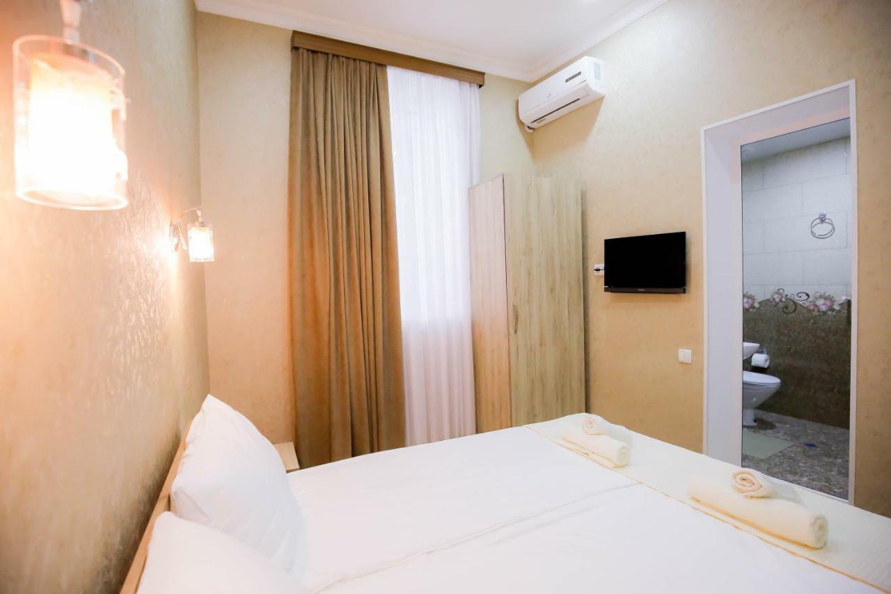 Hotel Anseza à Koutaïssi Extérieur photo