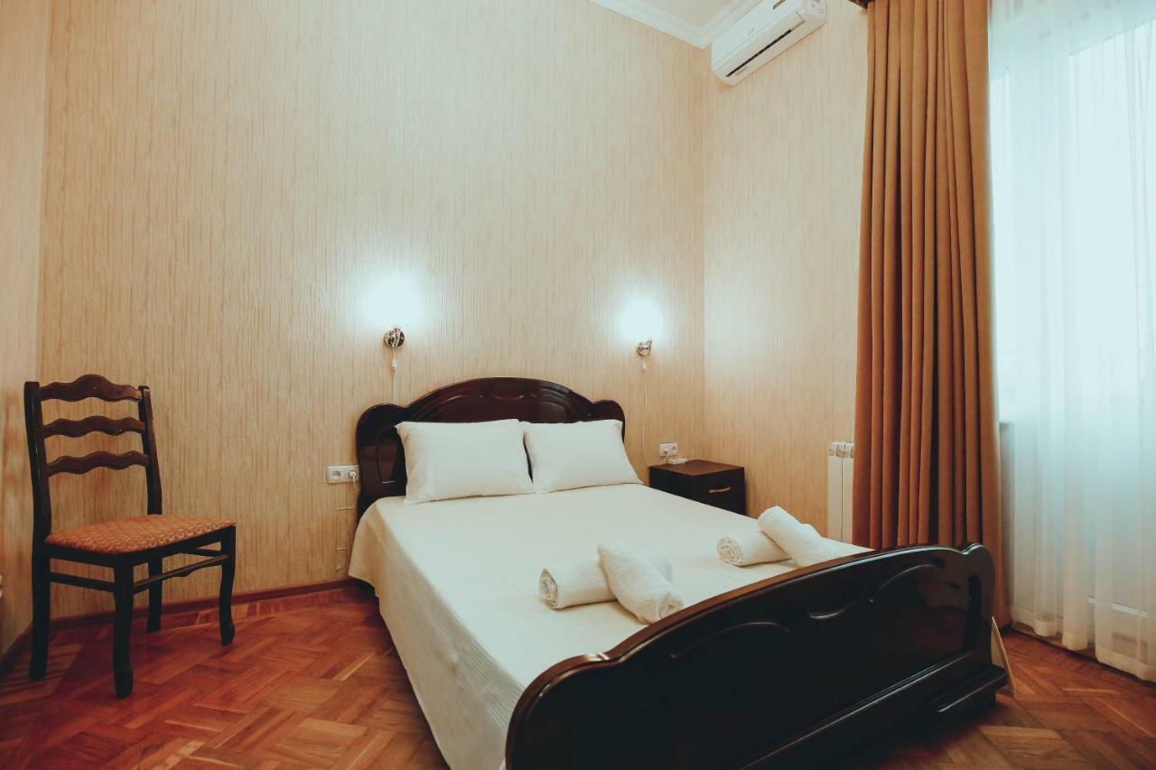 Hotel Anseza à Koutaïssi Extérieur photo