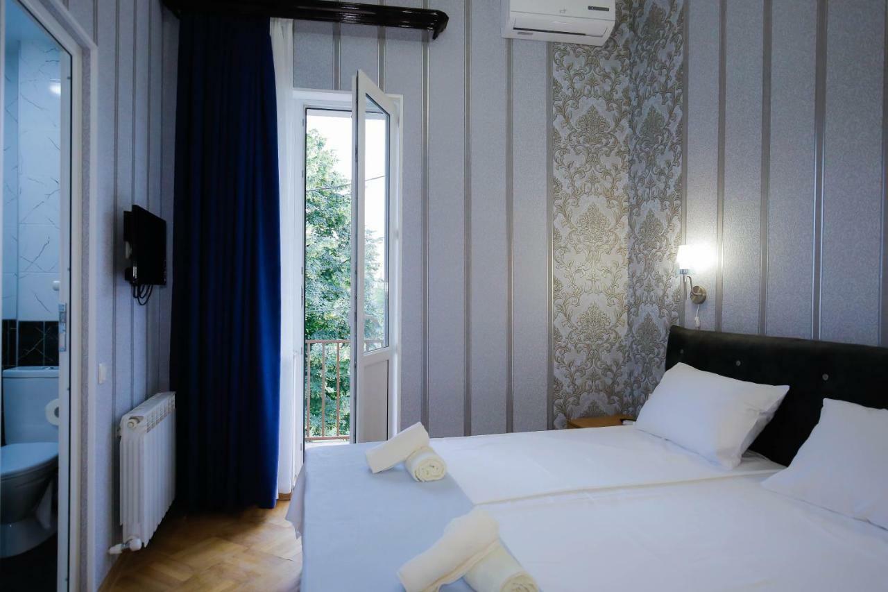 Hotel Anseza à Koutaïssi Extérieur photo