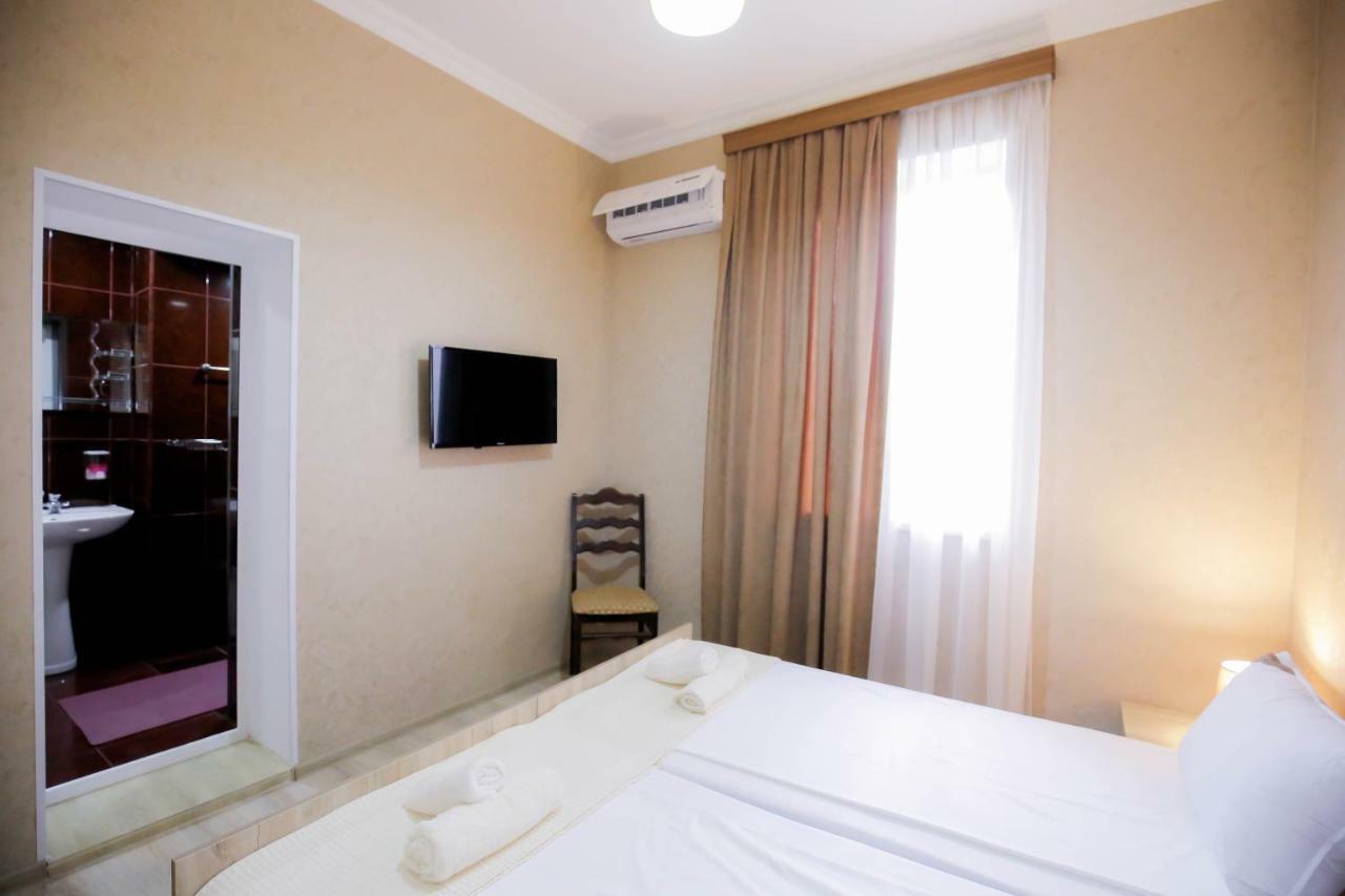 Hotel Anseza à Koutaïssi Extérieur photo