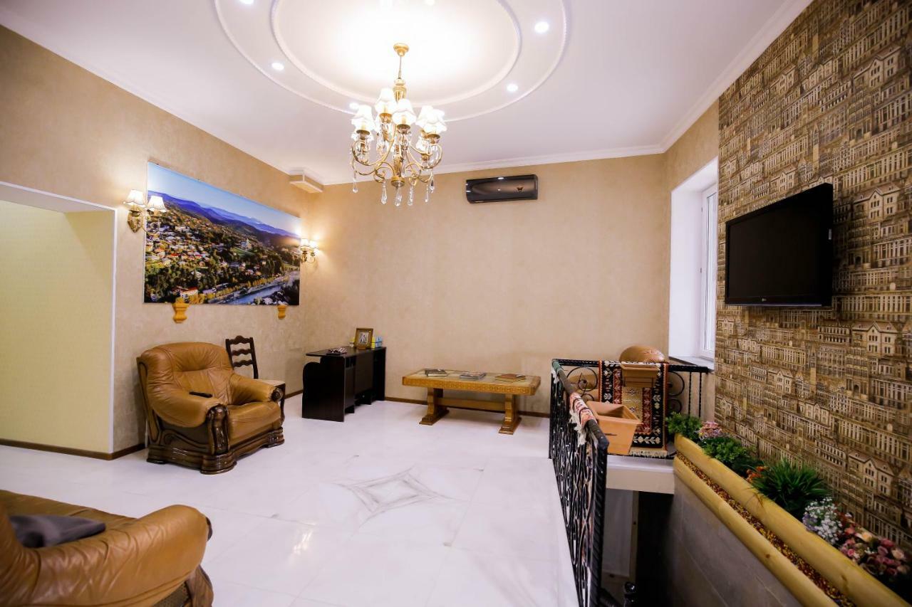 Hotel Anseza à Koutaïssi Extérieur photo