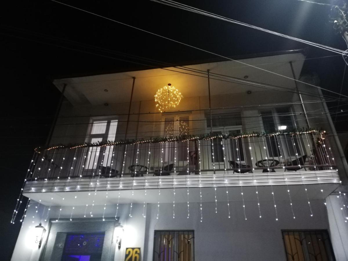 Hotel Anseza à Koutaïssi Extérieur photo